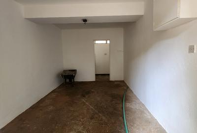 3 Bed Apartment with En Suite in Parklands - 3