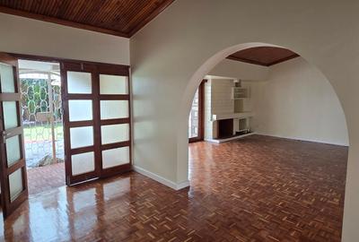 4 Bed House with En Suite at Gigiri - 3
