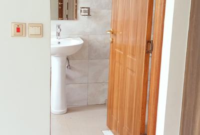 4 Bed Villa with En Suite in Kitisuru - 4
