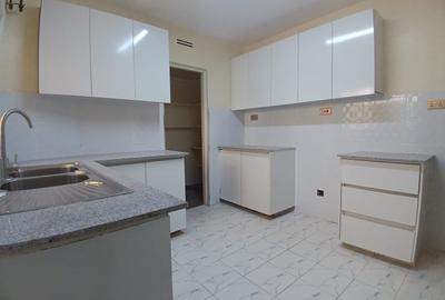 3 Bed Townhouse with En Suite at Karuna Close - 3