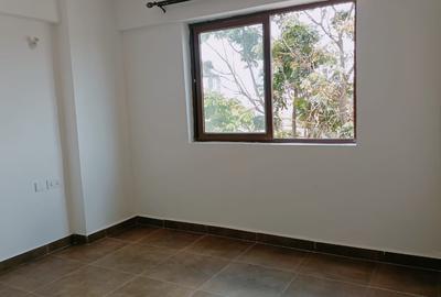 2 Bed Apartment with En Suite in Westlands Area