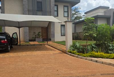 4 Bed Townhouse with En Suite in Loresho - 3