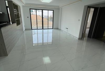 2 Bed Apartment with En Suite in Kilimani - 3