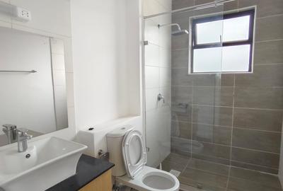 4 Bed Apartment with Swimming Pool in Kilimani - 3
