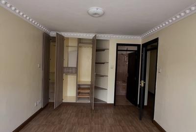 5 Bed Townhouse with En Suite at Convent Drive - 4