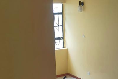 2 Bed Apartment with En Suite at Vanga Road