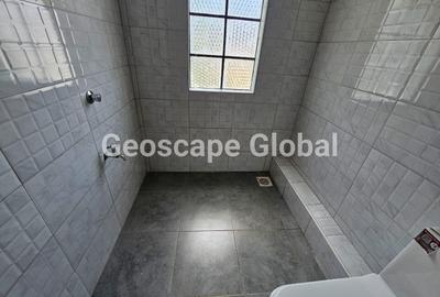 4 Bed House with En Suite in Kitisuru