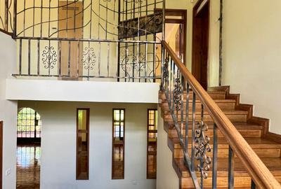 4 Bed Townhouse with En Suite in Runda