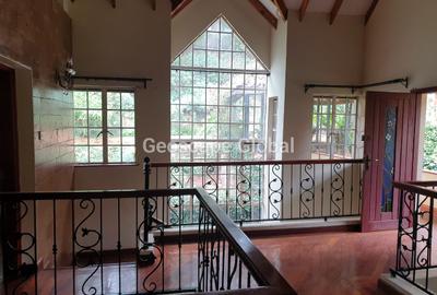 5 Bed House with En Suite in Rosslyn