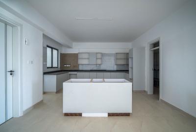 4 Bed Apartment in General Mathenge - 2