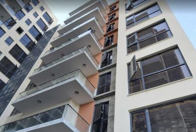 4 Bed Apartment with Swimming Pool in Parklands