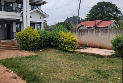 5 Bed Townhouse with En Suite at Ngoingwa - Thika Road - 2
