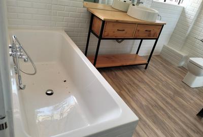 10,000 ft² Commercial Property with Backup Generator in Lavington - 2