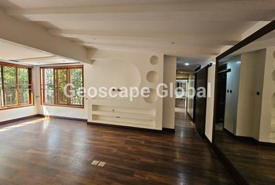 5 Bed House with En Suite in Loresho