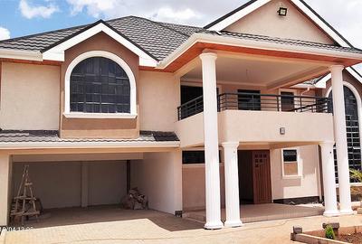 4 Bed House with En Suite in Kitengela