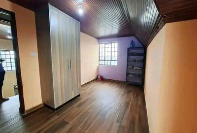 5 Bed House with En Suite in Syokimau - 4