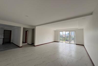 3 Bed Apartment with En Suite at Parklands - 2