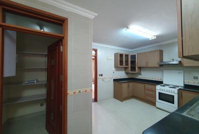 4 Bed Apartment with En Suite at Lower Kabete Rd - 4
