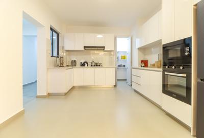 3 Bed Apartment with En Suite in Kilimani