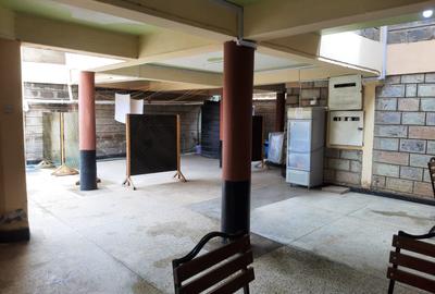 10 Bed House with En Suite at Chady Road - 4