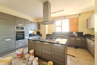 5 Bed House with En Suite at Karen