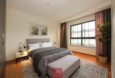 3 Bed Apartment with En Suite at Riverside