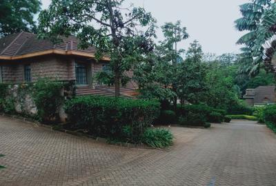 4 Bed Townhouse with En Suite at Off Lower Kabete Road - 2