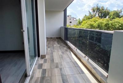 Serviced 2 Bed Apartment with En Suite at Riverside Gardens