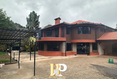 4 Bed House with En Suite in Karen