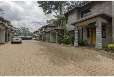 4 Bed Townhouse with En Suite at Peponi Gardens - 2