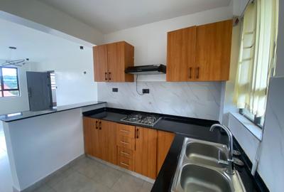 2 Bed Apartment with En Suite in Ruaka