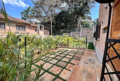 4 Bed Townhouse with En Suite in Lavington