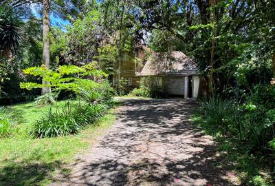 2 ac Land in Lavington