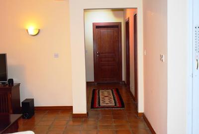 Furnished 3 Bed Apartment with En Suite at Kiambere Rd