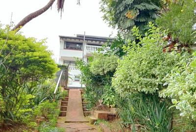 2 Bed House with Garden in Runda