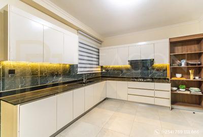 3 Bed Apartment with En Suite in Kileleshwa - 3
