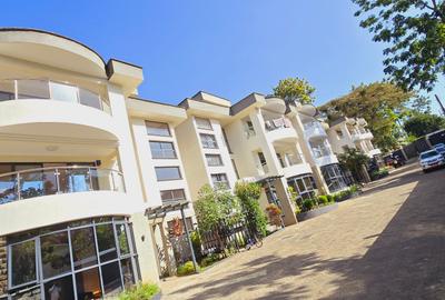 5 Bed Townhouse with En Suite at Chalbi Drive