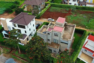 4 Bed Townhouse with En Suite in Kiambu Road - 2