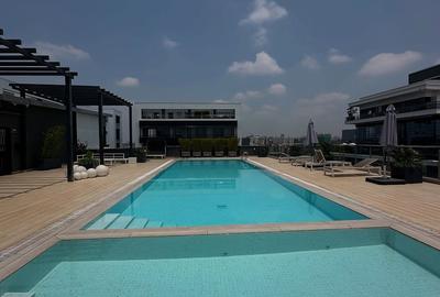 3 Bed Apartment with En Suite at Riverside Drive - 3