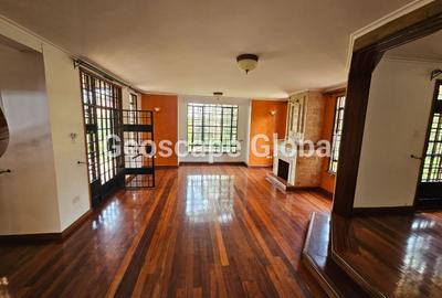 4 Bed House with En Suite in Runda - 4