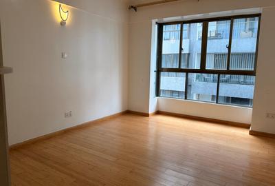 3 Bed Apartment with En Suite in Kileleshwa - 4