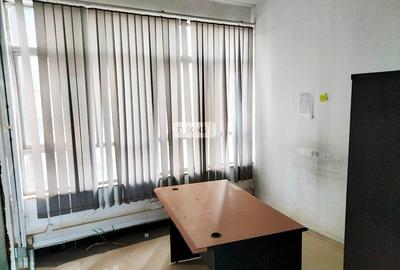 Commercial Property with Service Charge Included in Upper Hill