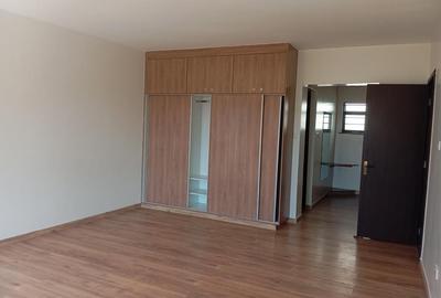 3 Bed Apartment with En Suite at General Mathenge