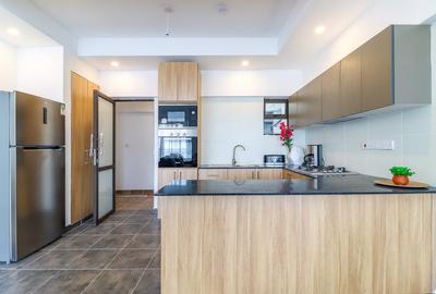 2 Bed Apartment with Swimming Pool in Kilimani - 4