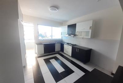 4 Bed Apartment with En Suite at Siaya Road