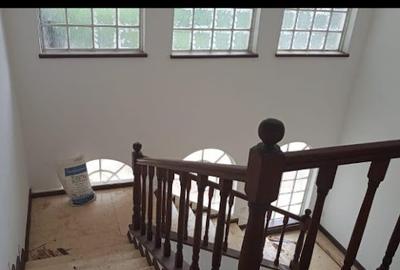 4 Bed House with Staff Quarters in Muthaiga - 2