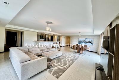 3 Bed Apartment with En Suite at Riverside Drive