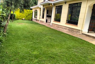 4 Bed Townhouse with En Suite in Lavington