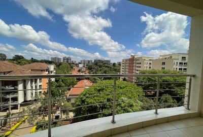 3 Bed Apartment with En Suite in Kitisuru