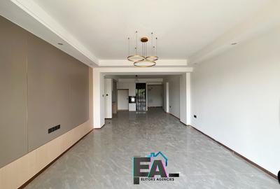 3 Bed Apartment with En Suite at Riverside Drive - 4